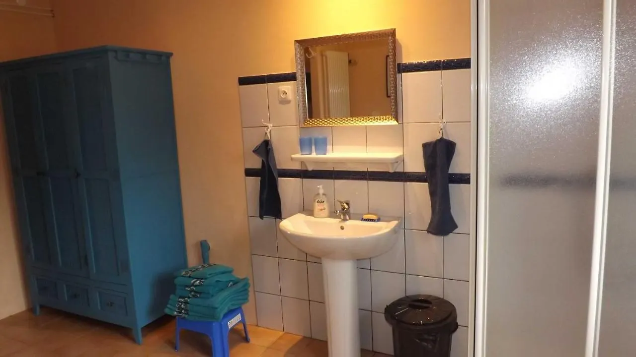 Apartment Gite Perissee, Le Grand Gite Libaros