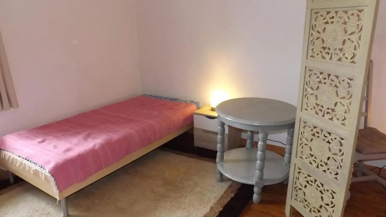 Apartment Gite Perissee, Le Grand Gite Libaros France